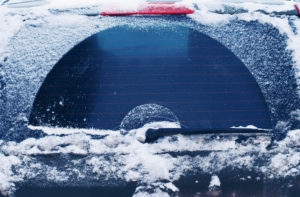 auto logu kopšanu ziemā