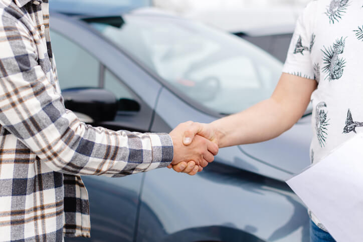 Cik maksā auto pārrakstīšana un ko nepieciešams ņemt vērā? Cik maksā auto pārrakstīšana un ko nepieciešams ņemt vērā?